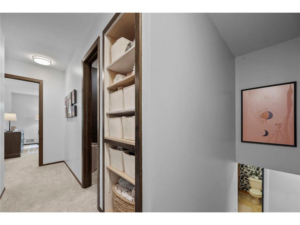 8254 38th Street N Lake Elmo MN 55042 7062973 image37
