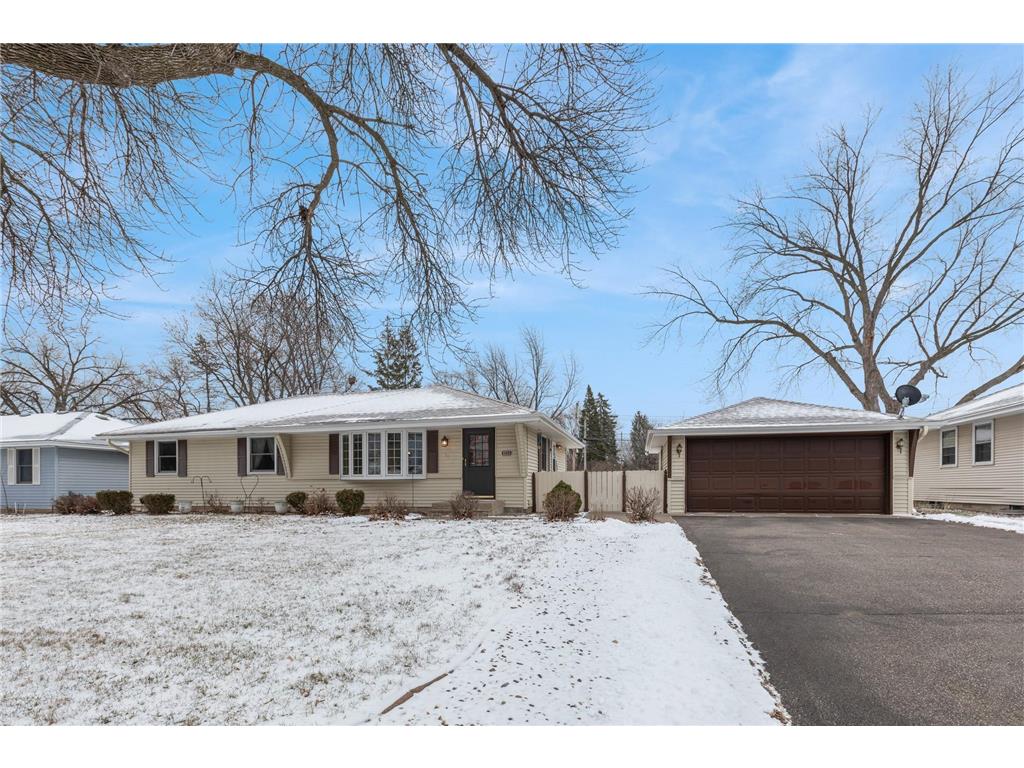 8255 Grange Boulevard Cottage Grove MN 55016 6468256 image1