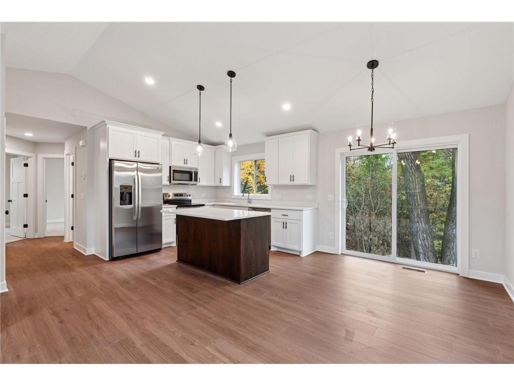 826 104th Avenue NW Coon Rapids MN 55433 6825503 image1