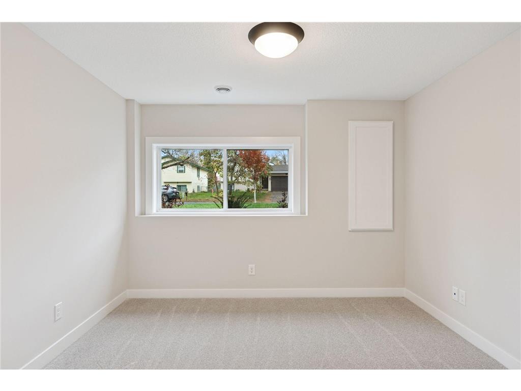 826 104th Avenue NW Coon Rapids MN 55433 6825503 image31