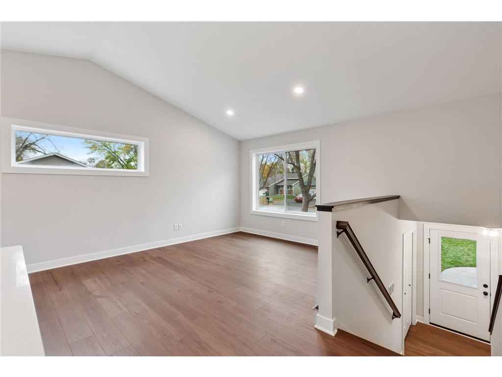 826 104th Avenue NW Coon Rapids MN 55433 6825503 image9