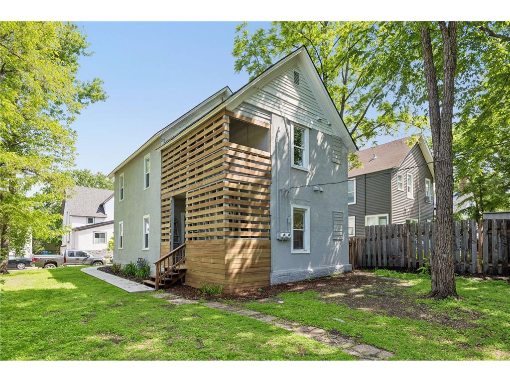 826 20th Avenue NE Minneapolis MN 55418 7088000 image10