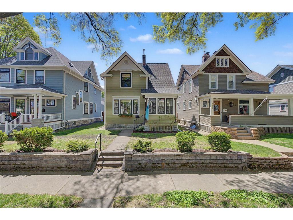 826 Ashland Avenue Saint Paul MN 55104 7068932 image1