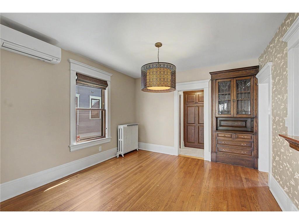 826 Ashland Avenue Saint Paul MN 55104 7068932 image17