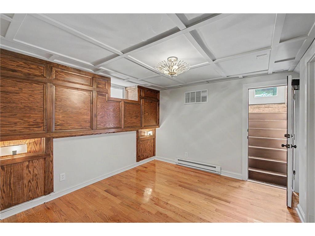 826 Ashland Avenue Saint Paul MN 55104 7068932 image25