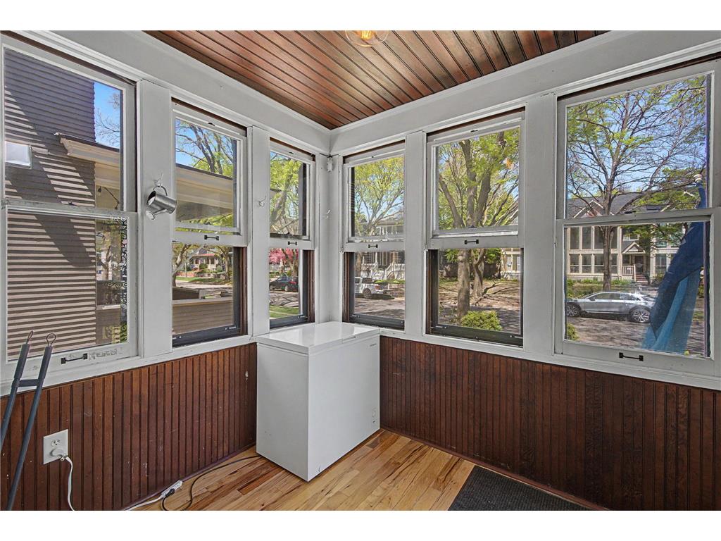 826 Ashland Avenue Saint Paul MN 55104 7068932 image9