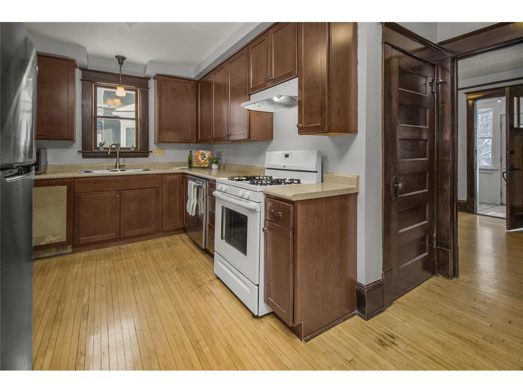 826 Blair Avenue Saint Paul MN 55104 6810437 image13