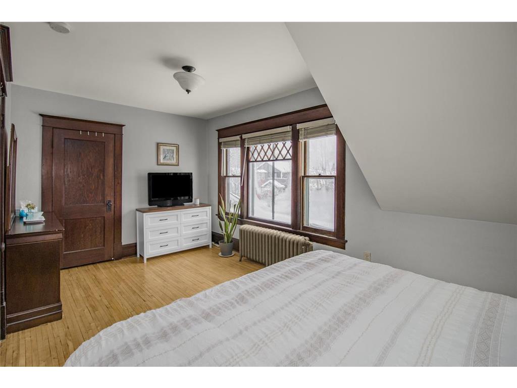 826 Blair Avenue Saint Paul MN 55104 6810437 image20