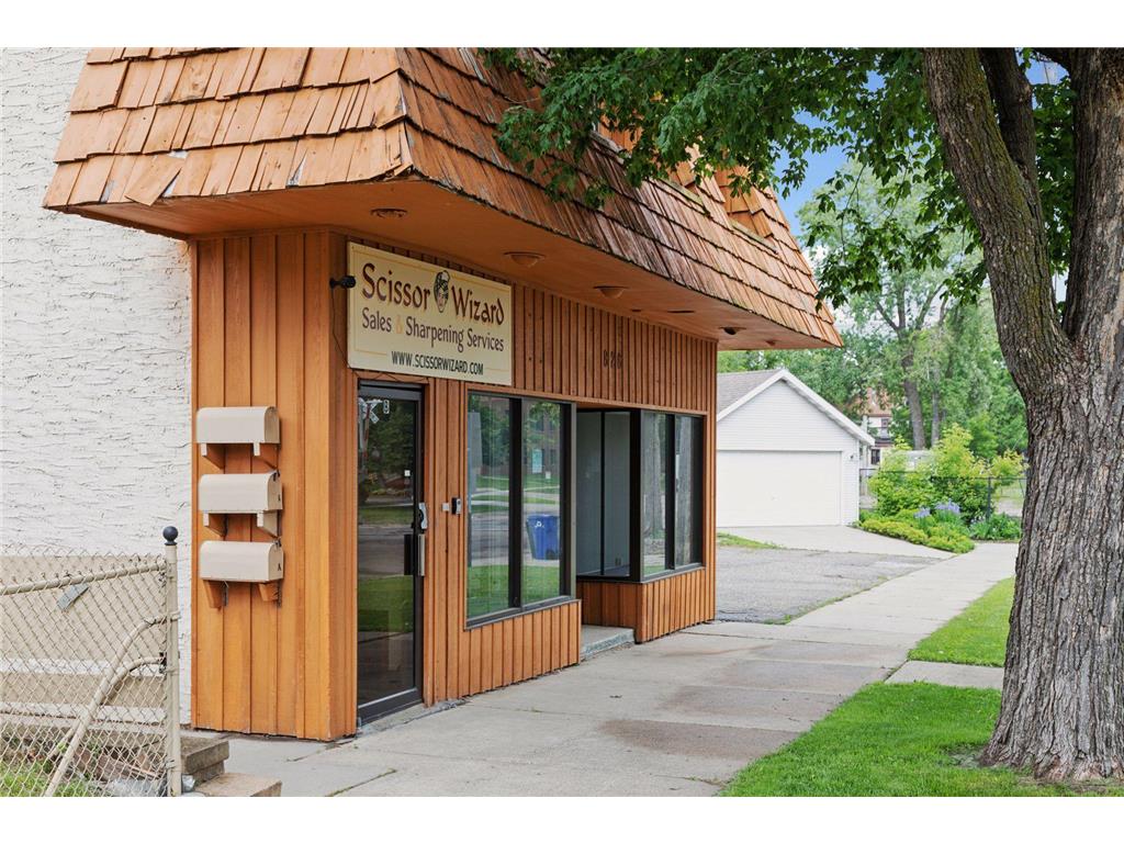 826 Como Avenue, Saint Paul, MN, 55103 | MLS: 6546148 | Edina Realty