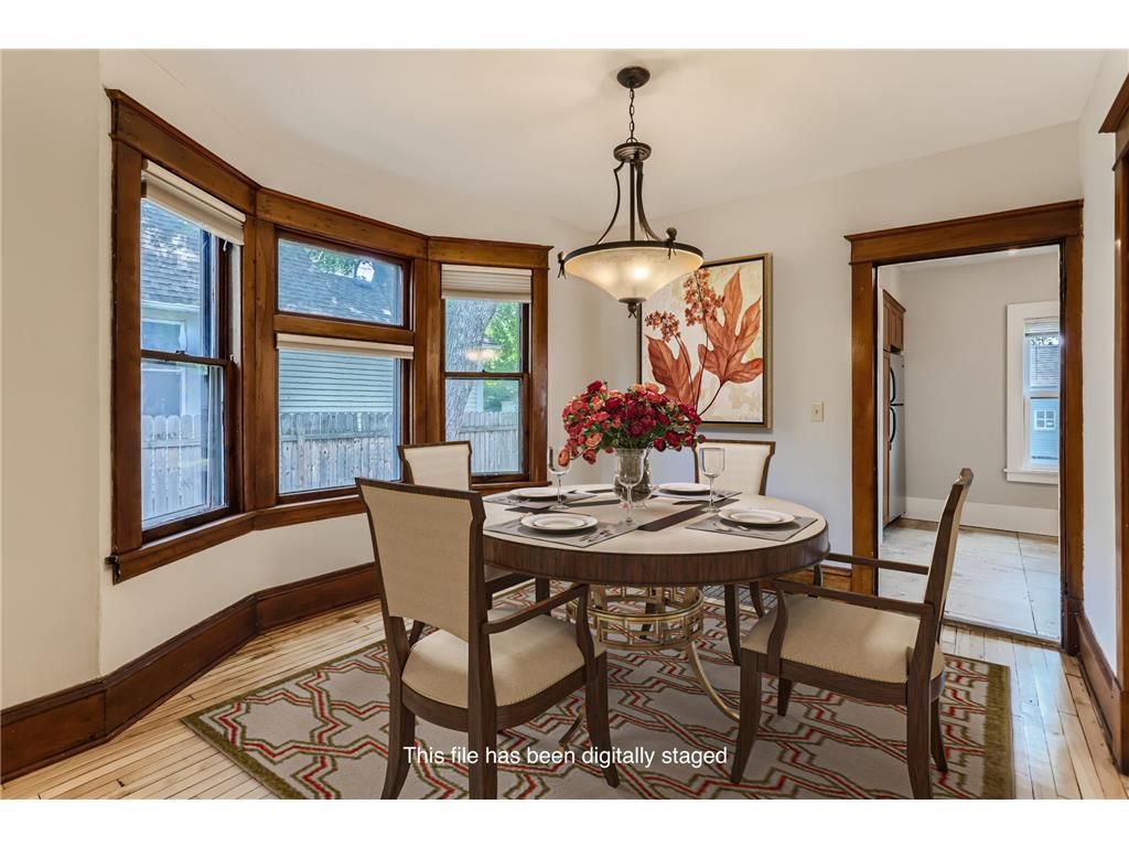 826 Minnehaha Avenue W Saint Paul MN 55104 6309382 image1