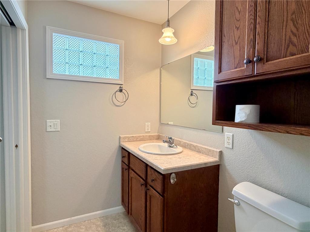 826 N McKay Avenue NE Alexandria MN 56308 7049429 image21