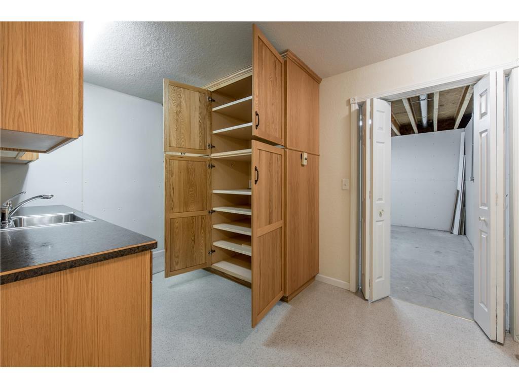 826 N McKay Avenue NE Alexandria MN 56308 7049429 image35