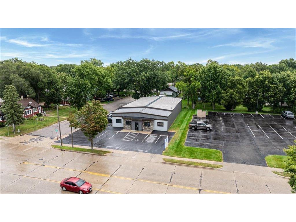 826 N Sibley Avenue Litchfield MN 55355 6784255 image46