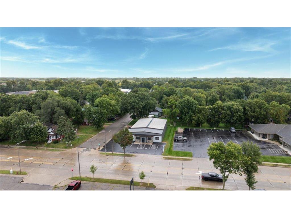 826 N Sibley Avenue Litchfield MN 55355 6784255 image51