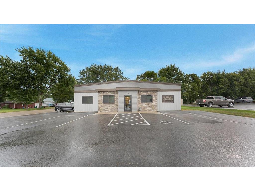 826 N Sibley Avenue Litchfield MN 55355 6784255 image54