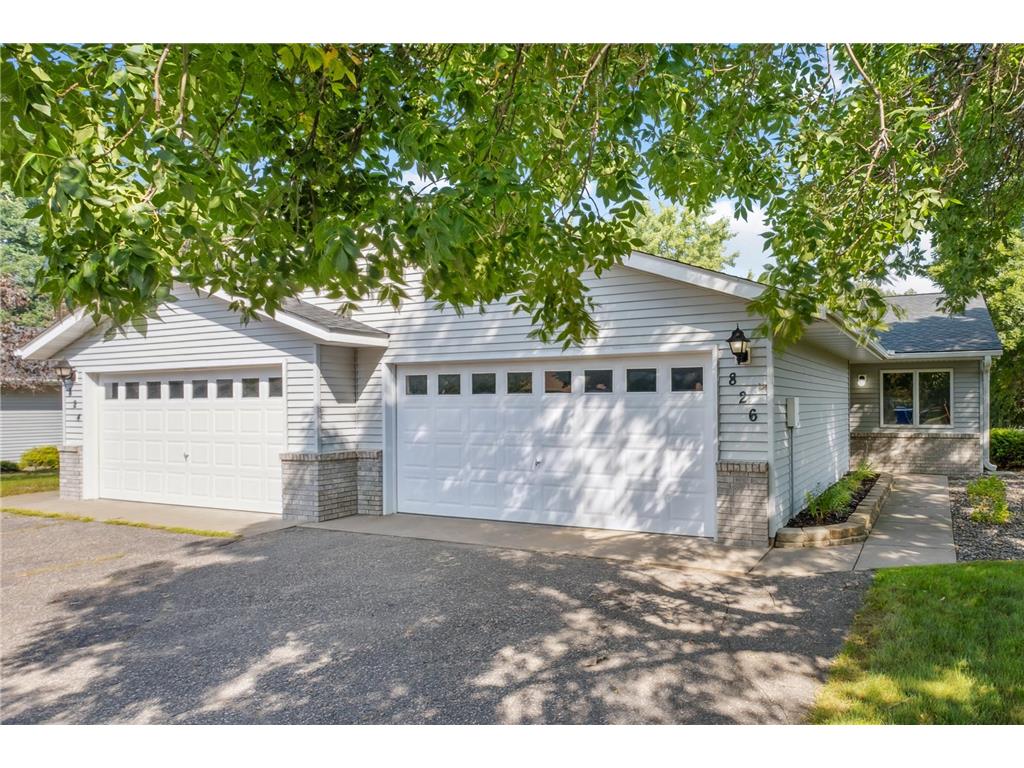 826 Oak Court Osceola WI 54020 6619333 image1