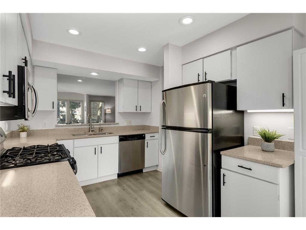 826 Summit Avenue Minneapolis MN 55403 7080705 image11