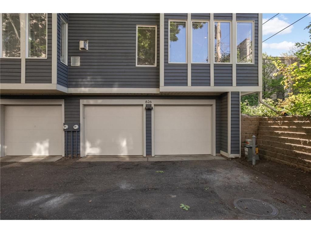 826 Summit Avenue Minneapolis MN 55403 7080705 image26