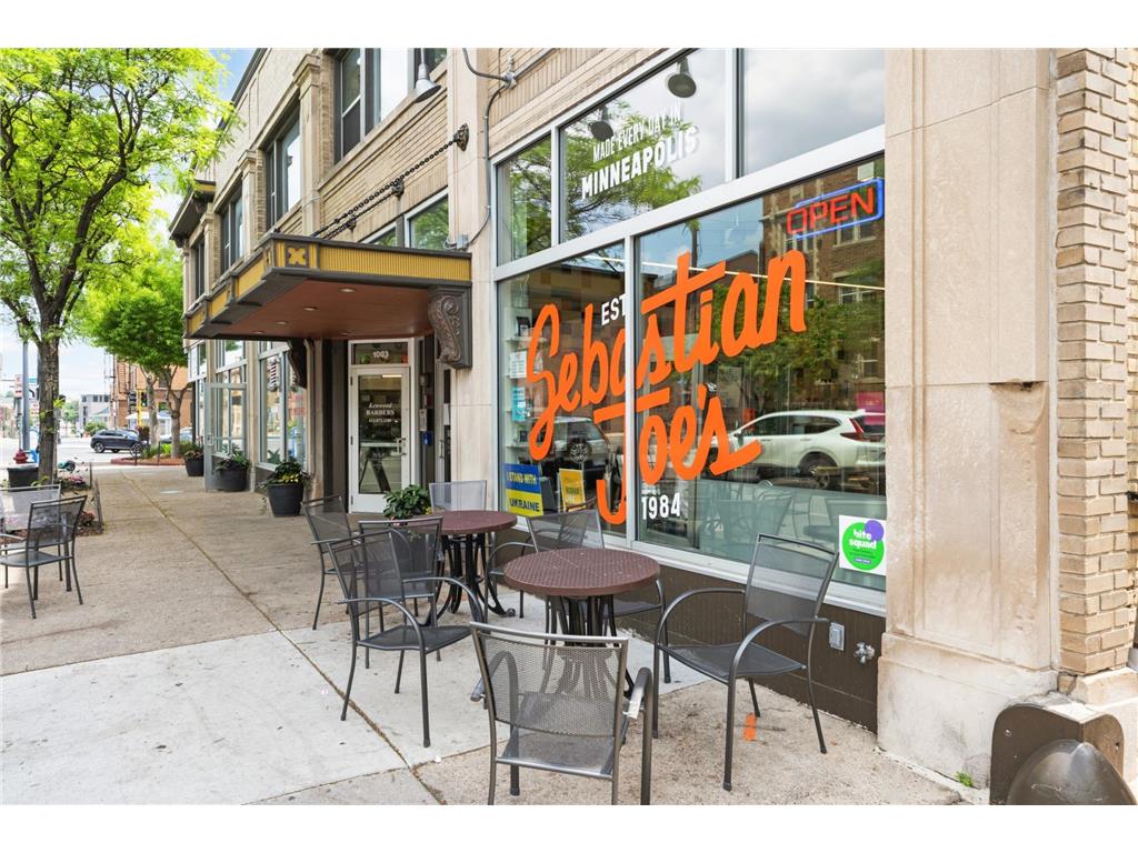 826 Summit Avenue Minneapolis MN 55403 7080705 image29