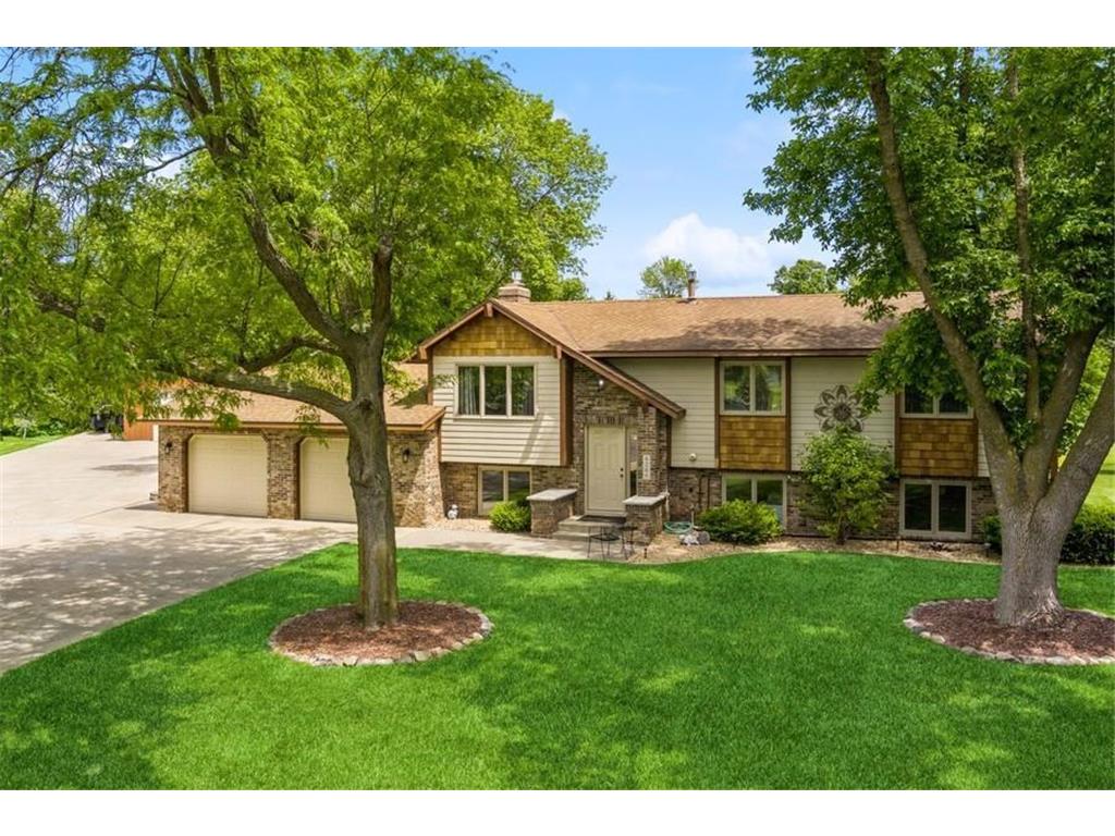 8260 Vagabond Lane N Maple Grove MN 55311 6545734 image1
