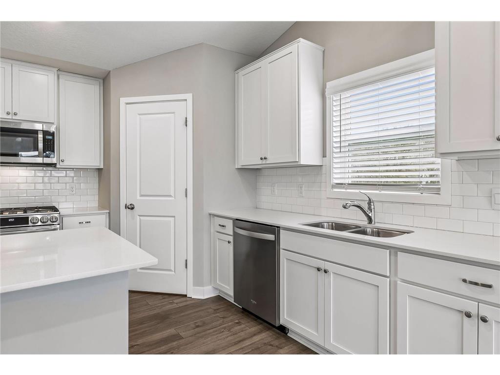 8261 Saddle Trail Woodbury MN 55129 7061606 image41