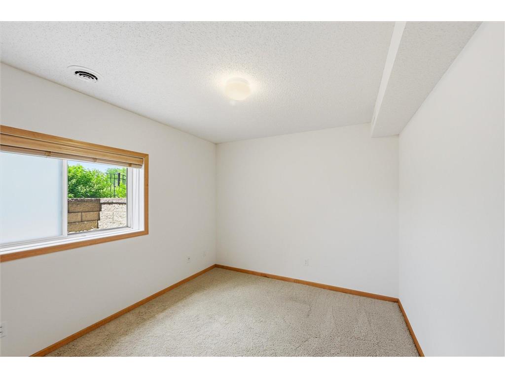 8262 Labont Way #5 Eden Prairie MN 55344 7089244 image27