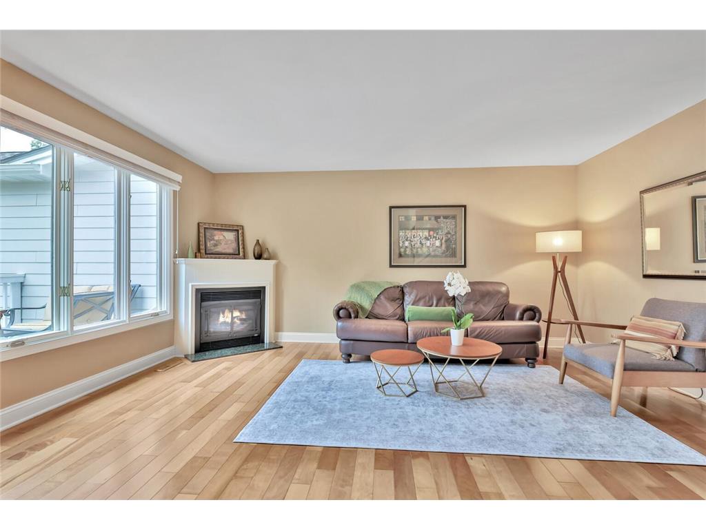 8264 Kingslee Road Bloomington MN 55438 7098775 image14
