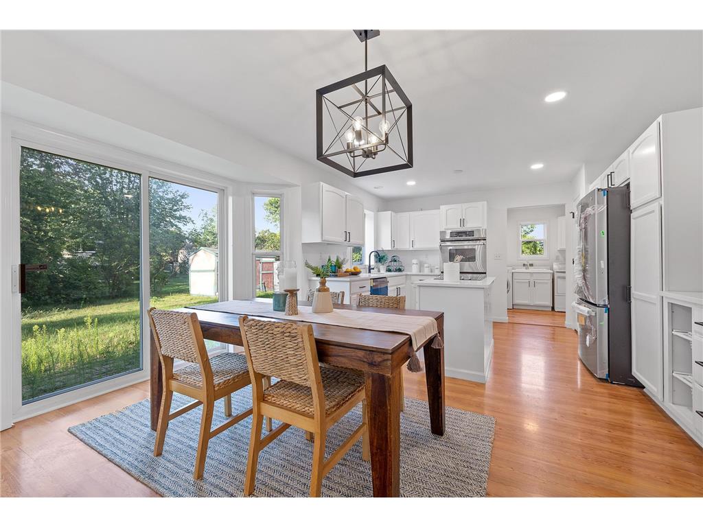 8264 Sierra Parkway Brooklyn Park MN 55444 6404833 image1