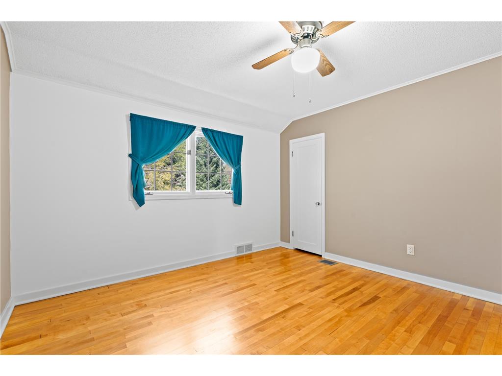 827 10 1/2 Street SW Rochester MN 55902 7067316 image24