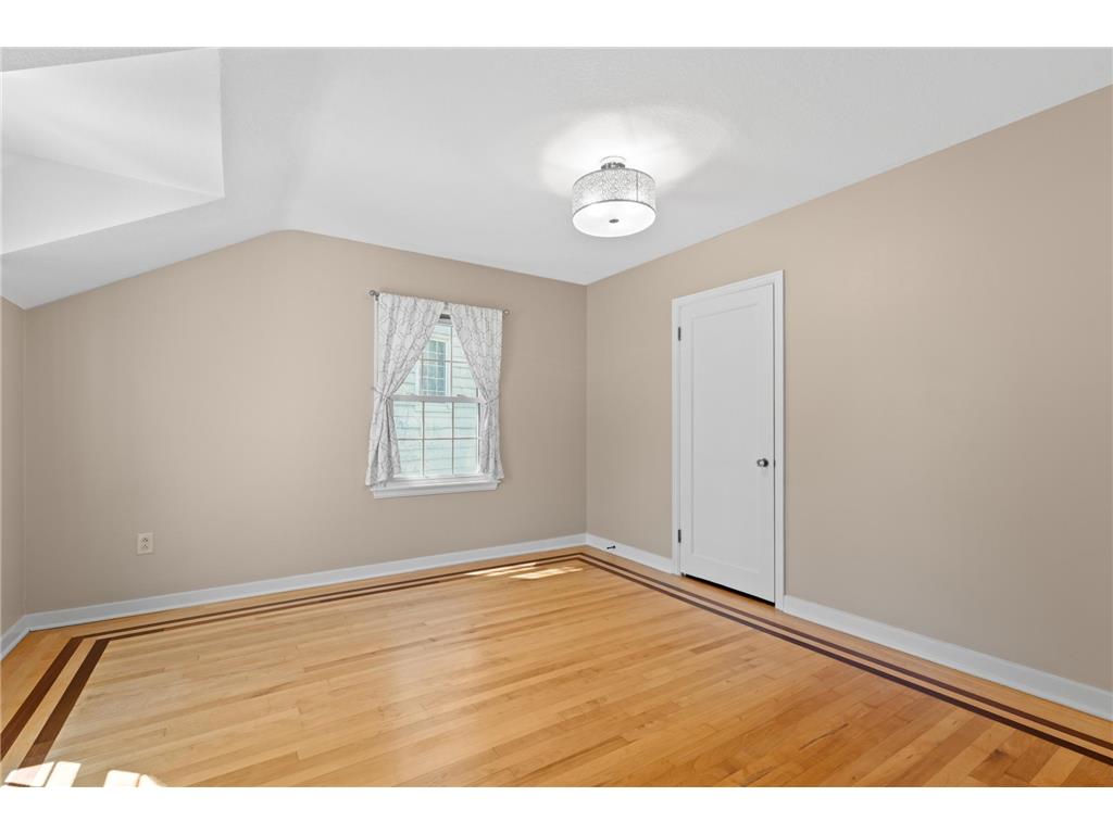 827 10 1/2 Street SW Rochester MN 55902 7067316 image28