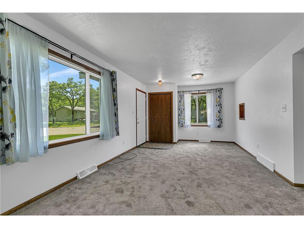 827 10th Avenue SE Saint Cloud MN 56304 7076909 image8