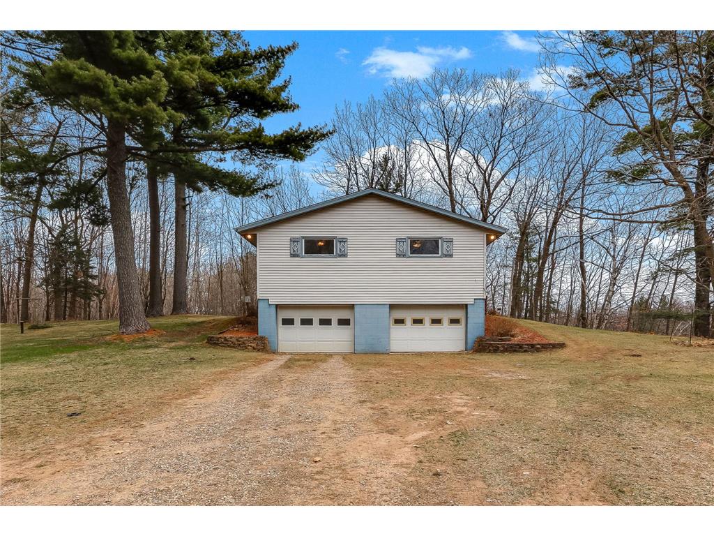 827 20th Avenue Clear Lake WI 54005 6704002 image1