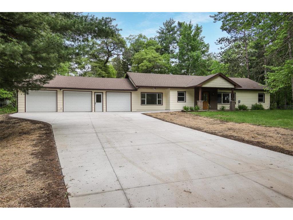 827 25 1/8 Street Chetek WI 54728 6540739 image1