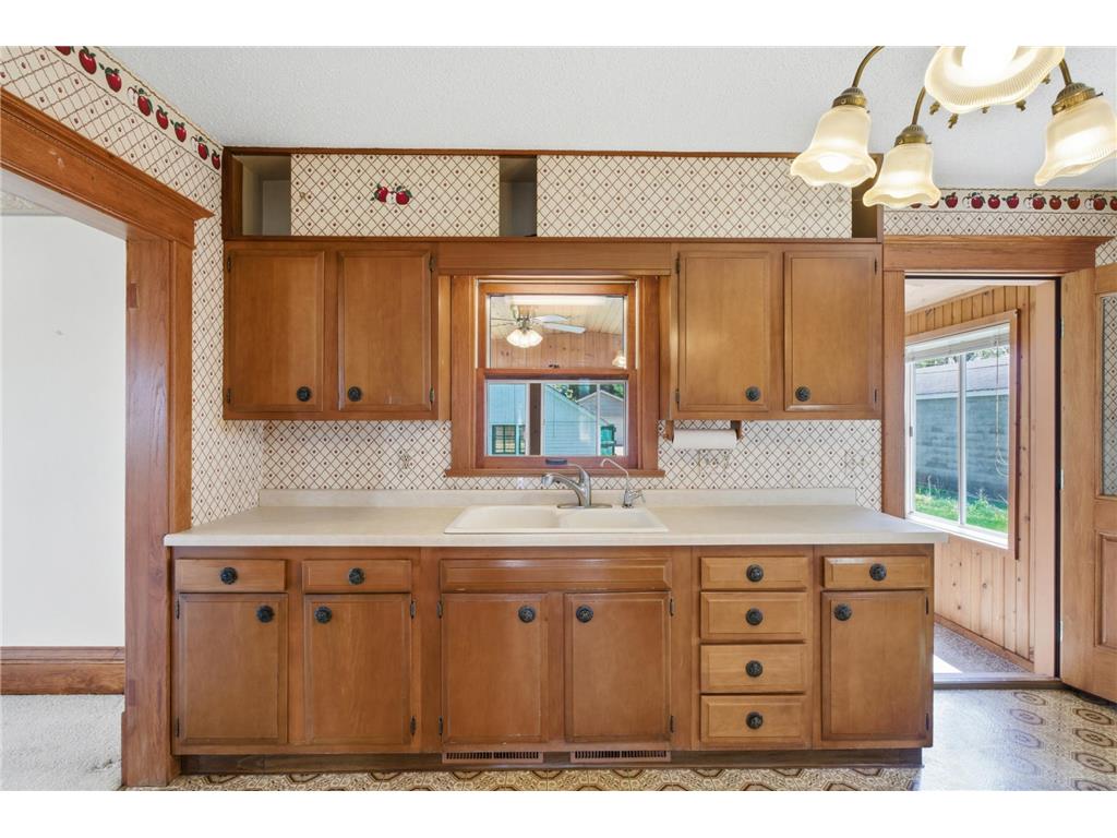827 7th Avenue SW Faribault MN 55021 7058321 image10