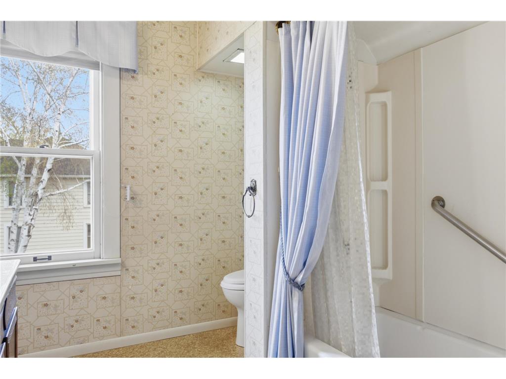 827 7th Avenue SW Faribault MN 55021 7058321 image18