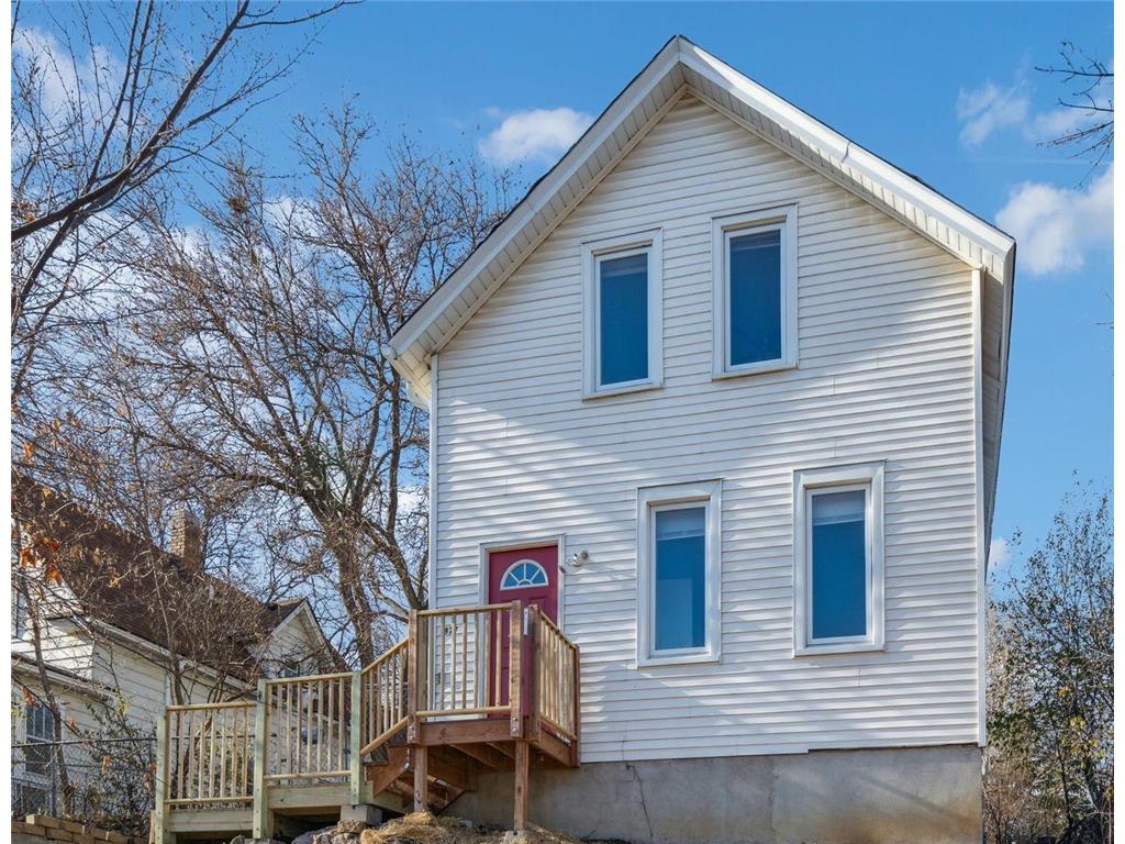 827 Agate Street Saint Paul MN 55117 6511209 image1