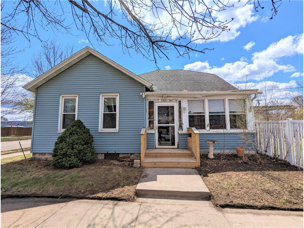 827 E 3rd Street, Winona, MN, 55987 MLS 6360054 Edina Realty