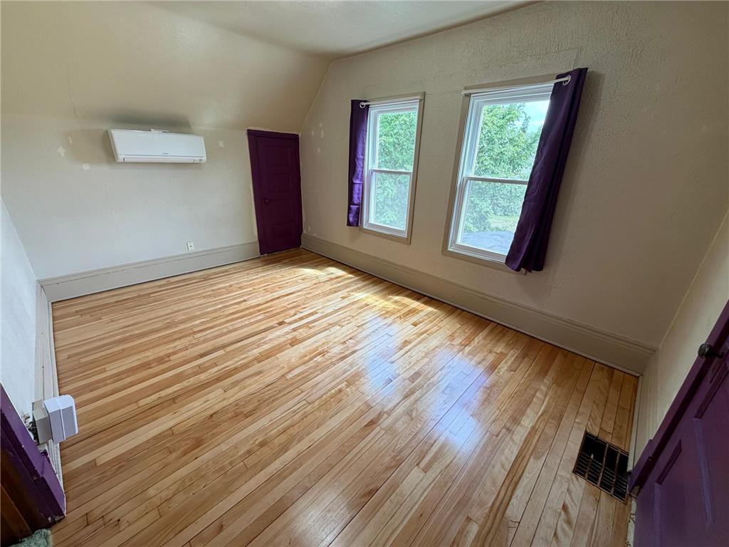 827 Lafond Avenue Saint Paul MN 55104 7074707 image22