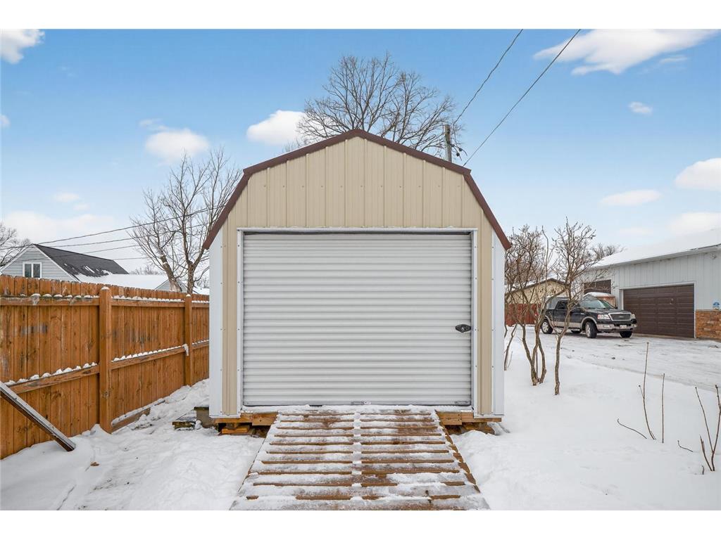 827 N Garden Street Lake City MN 55041 7002589 image13