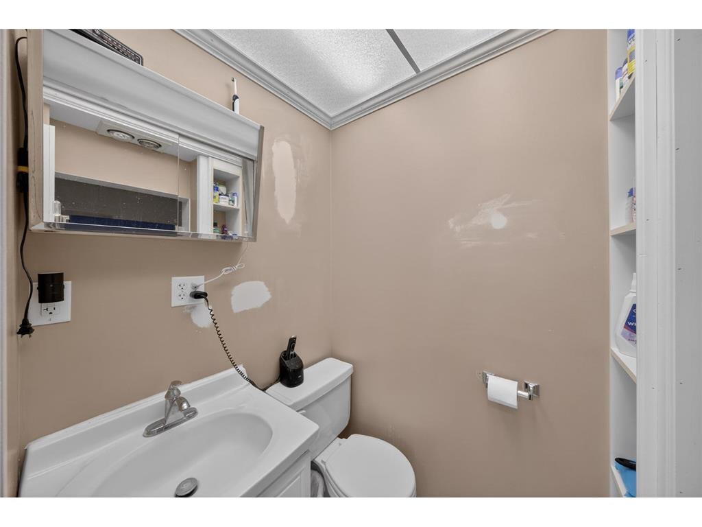 827 N Garden Street Lake City MN 55041 7002589 image36