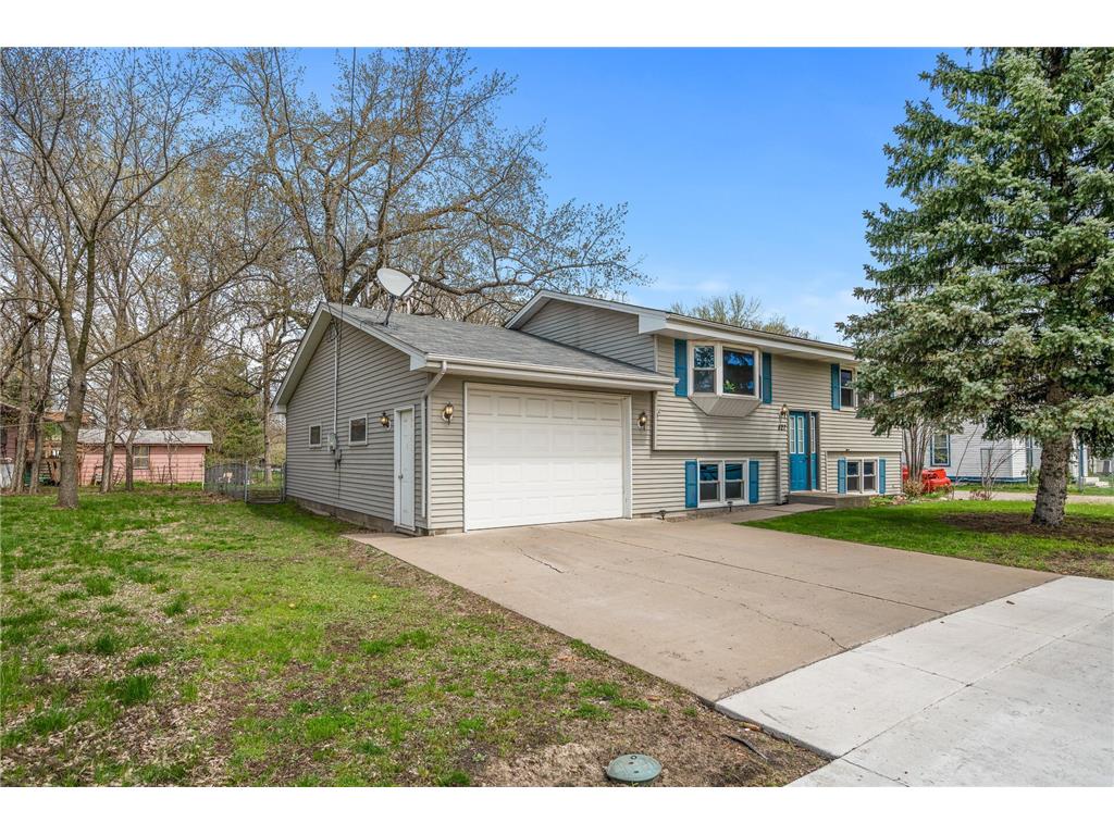 827 W Broadway Street Monticello MN 55362 6528556 image1