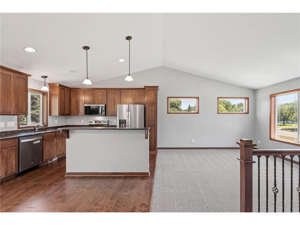8270 120th Avenue N Champlin MN 55316 7098734 image11