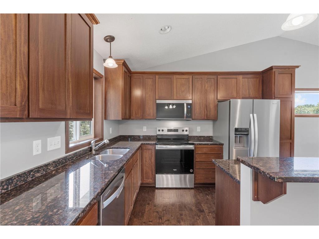 8270 120th Avenue N Champlin MN 55316 7098734 image14