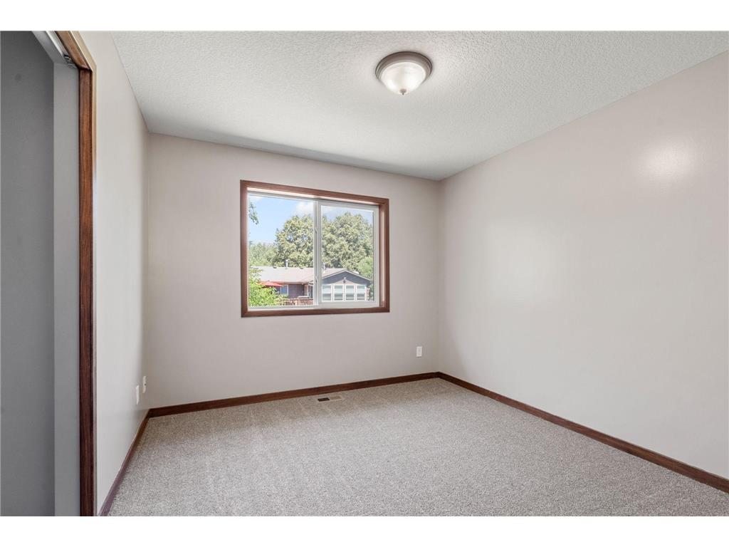 8270 120th Avenue N Champlin MN 55316 7098734 image22