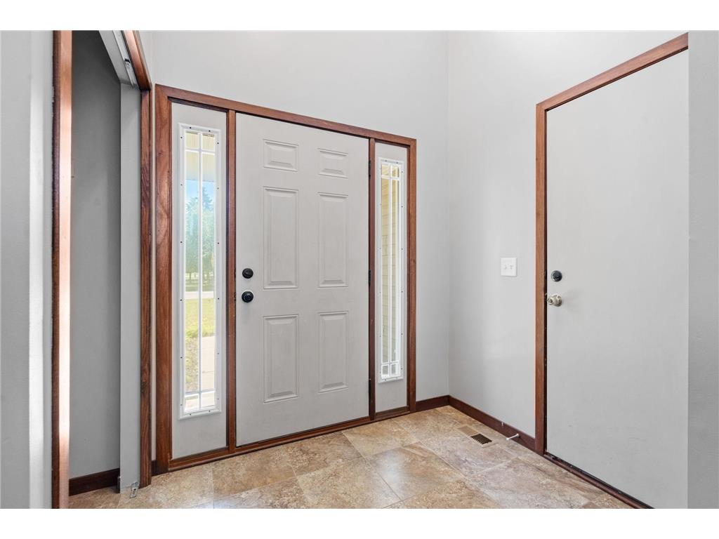 8270 120th Avenue N Champlin MN 55316 7098734 image9
