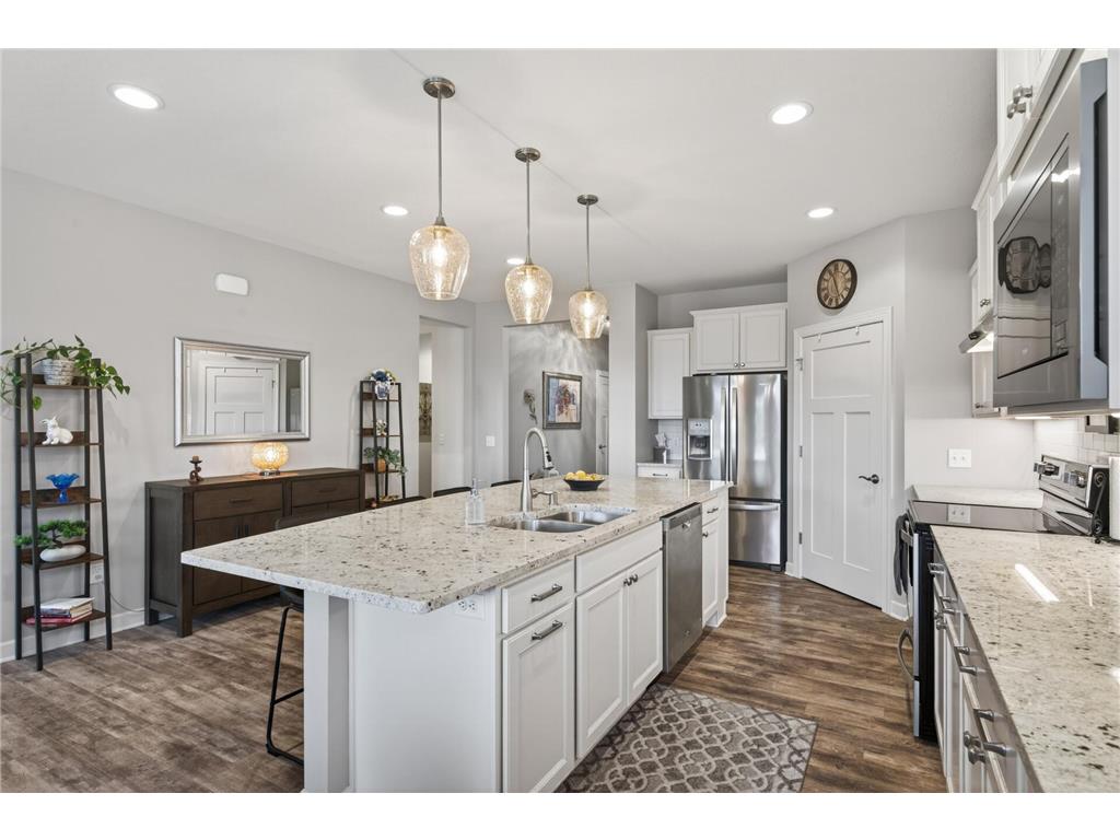 8270 Oakview Court N Maple Grove MN 55369 7087066 image13