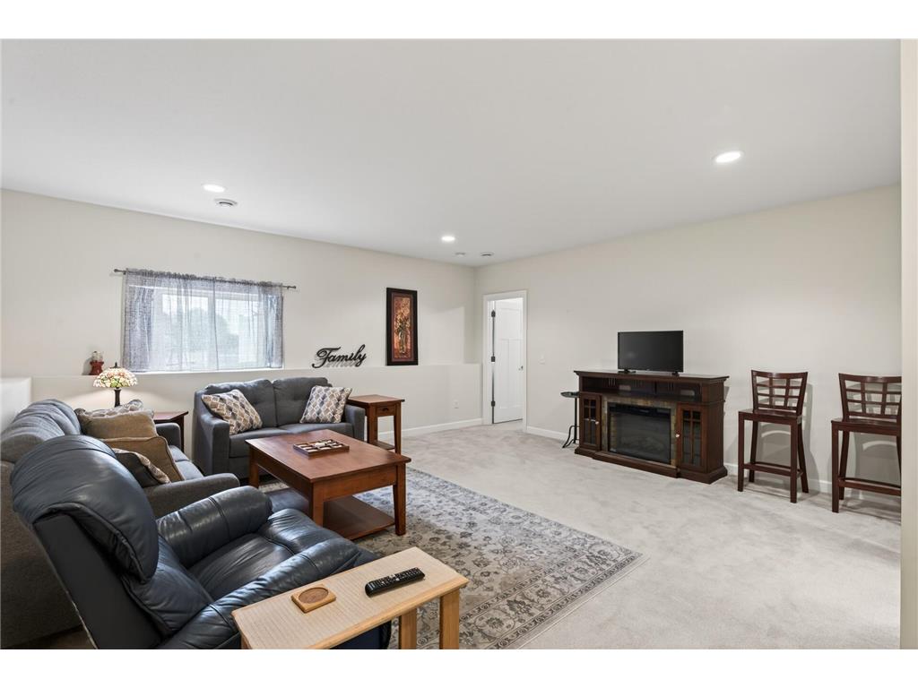 8270 Oakview Court N Maple Grove MN 55369 7087066 image30