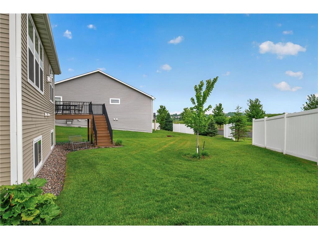 8270 Oakview Court N Maple Grove MN 55369 7087066 image44