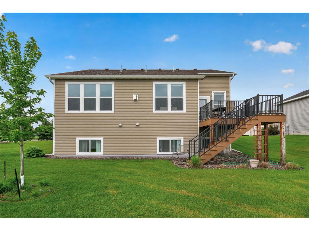 8270 Oakview Court N Maple Grove MN 55369 7087066 image46