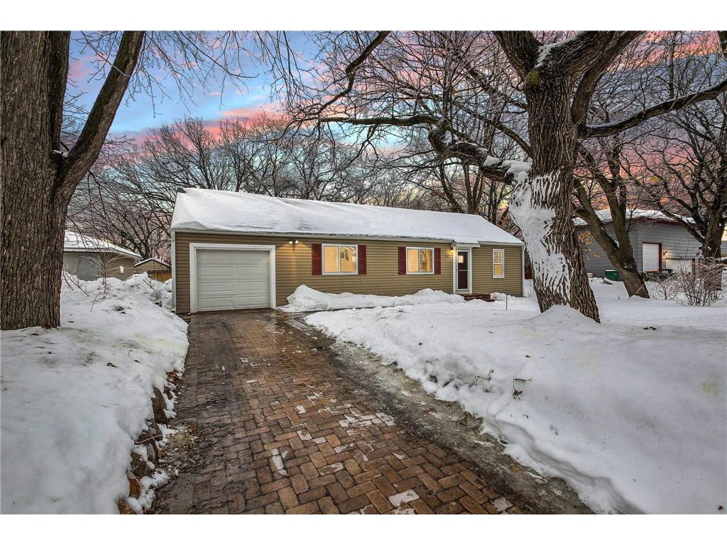 8271 Taylor Street NE Spring Lake Park MN 55432 6337285 image1